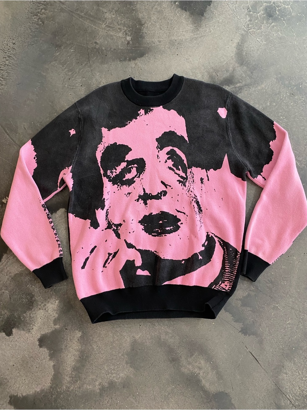 Golf Wang Golf Pink/Black Face Sweater Sz L Men’s 
(Jul A-1)